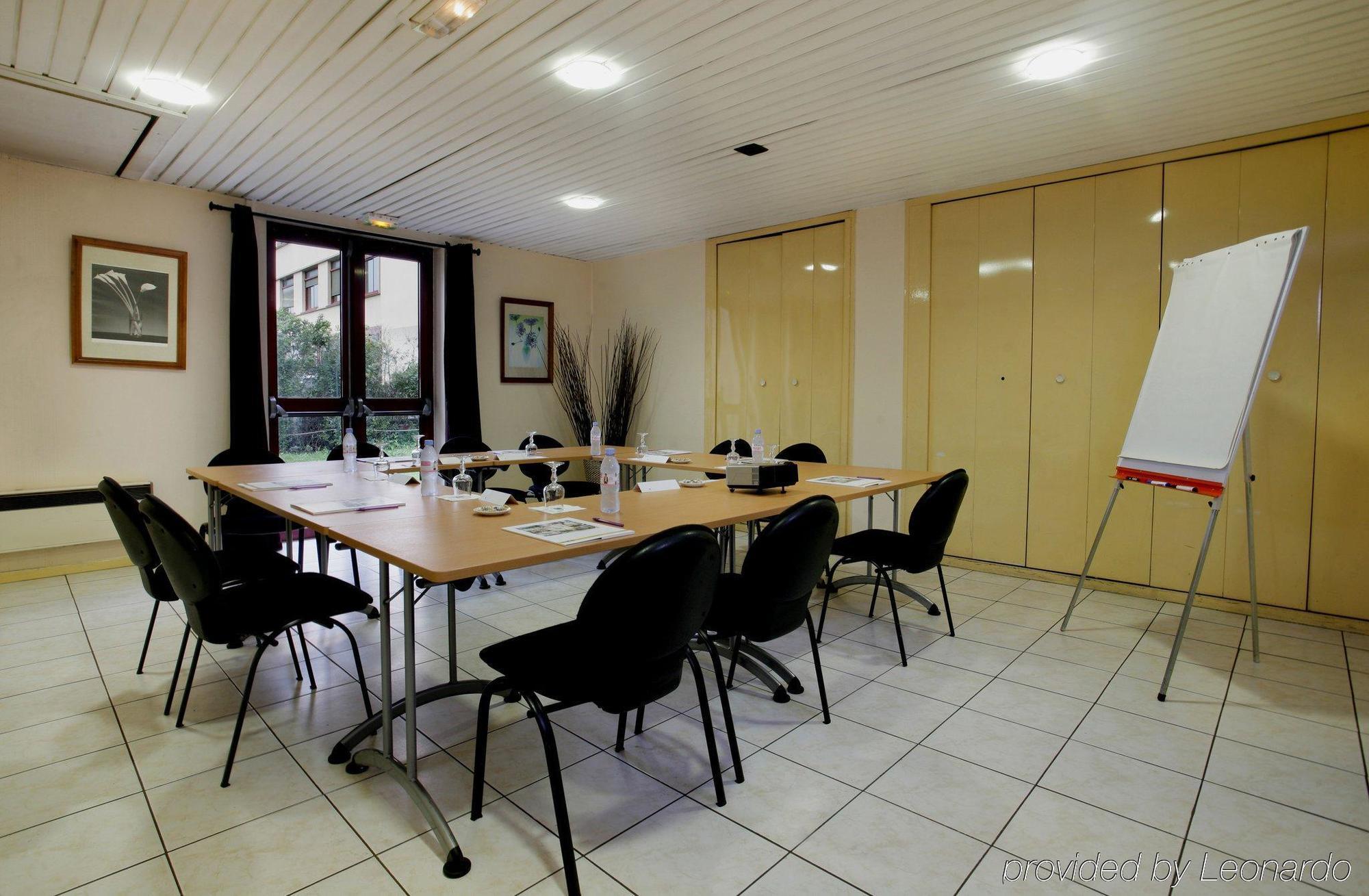 Hotel Gallieni Gennevilliers Luaran gambar