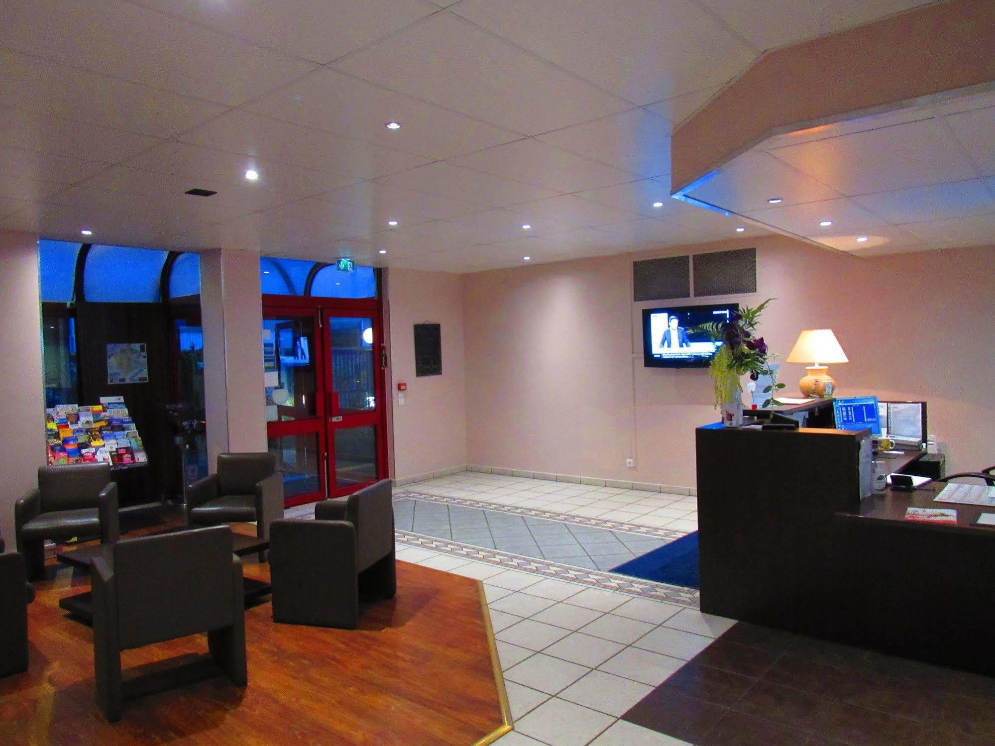 Hotel Gallieni Gennevilliers Luaran gambar